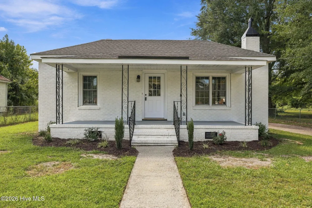 402 Front Street Hamilton, NC 27840
