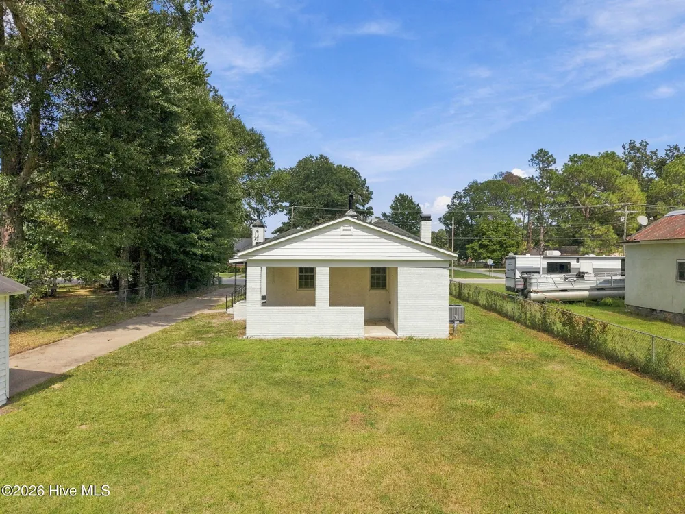 402 Front Street Hamilton, NC 27840