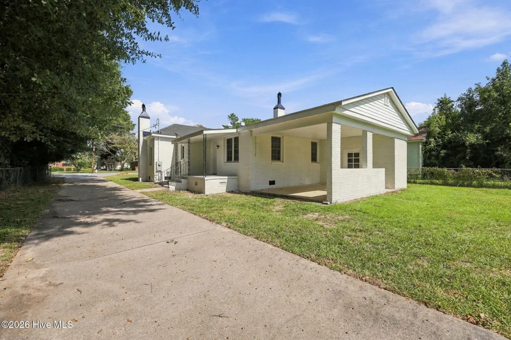 402 Front Street Hamilton, NC 27840