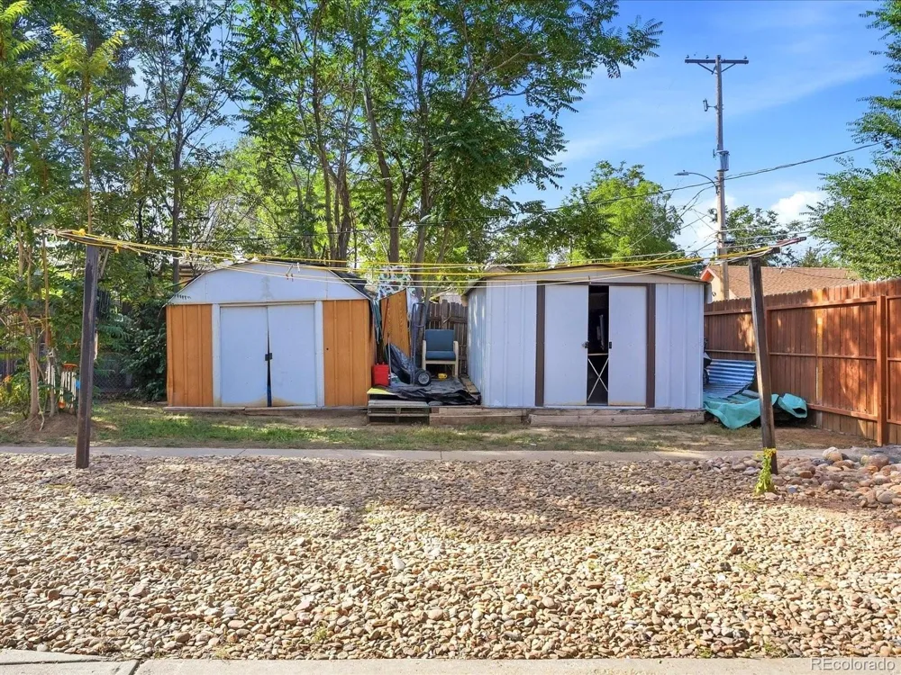 3445 Dahlia Street Denver, CO 80207