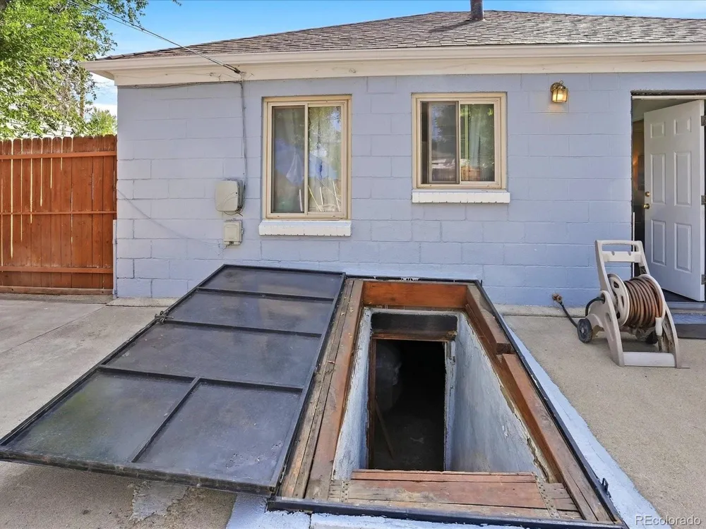 3445 Dahlia Street Denver, CO 80207