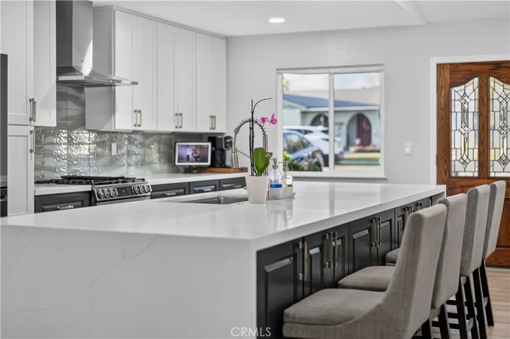 10061 Monte Vista Street Rancho Cucamonga, CA 91701