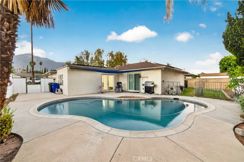 10061 Monte Vista Street Rancho Cucamonga, CA 91701