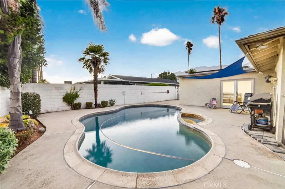 10061 Monte Vista Street Rancho Cucamonga, CA 91701