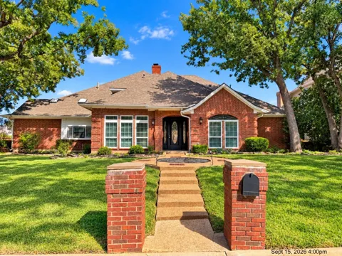 2103 Bay Club Drive