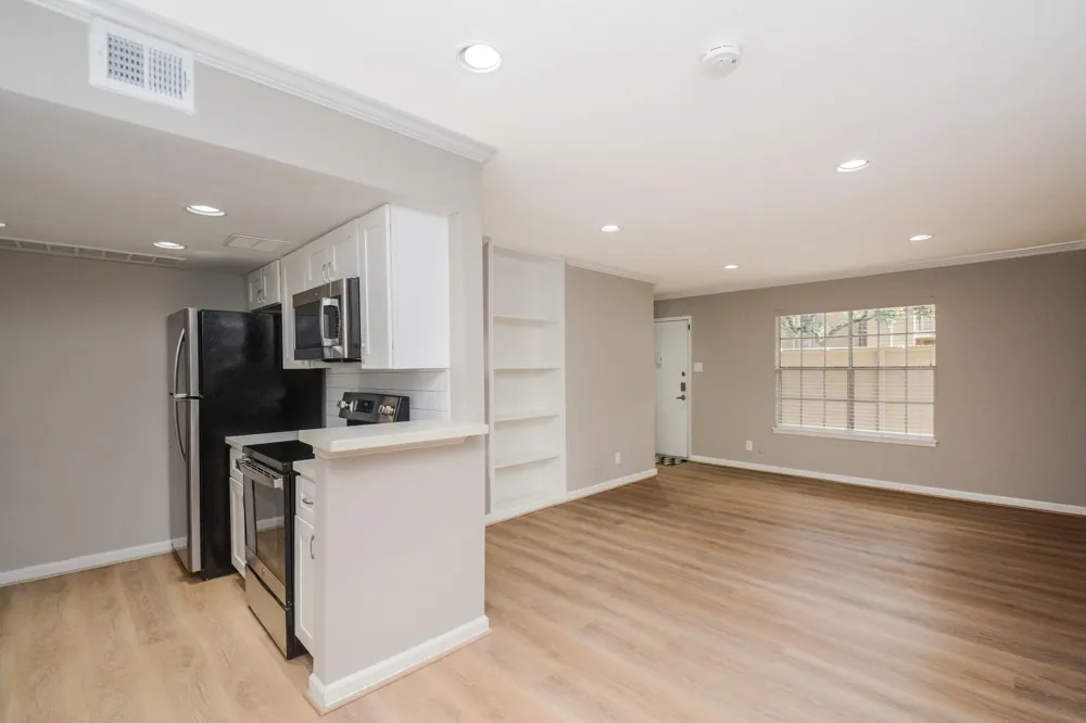 845 Augusta Drive #67 Houston, TX 77057
