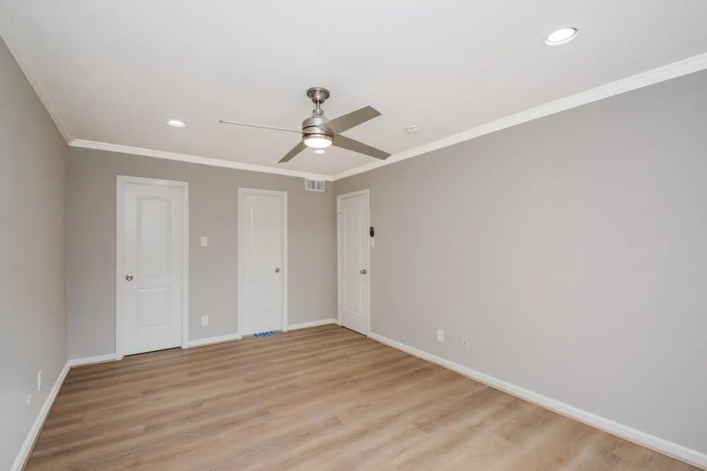 845 Augusta Drive #67 Houston, TX 77057