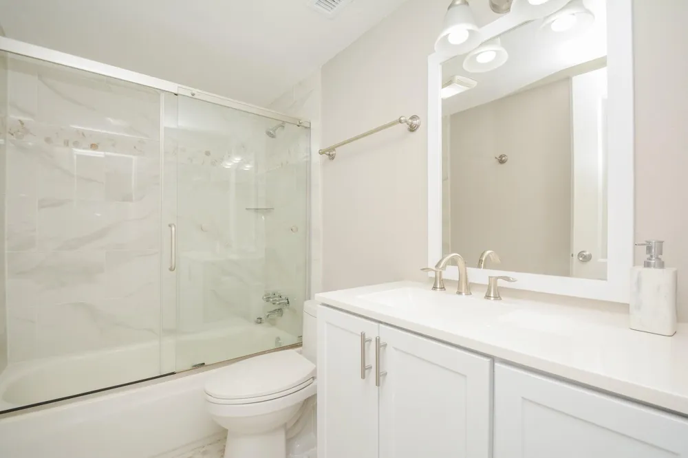 845 Augusta Drive #67 Houston, TX 77057