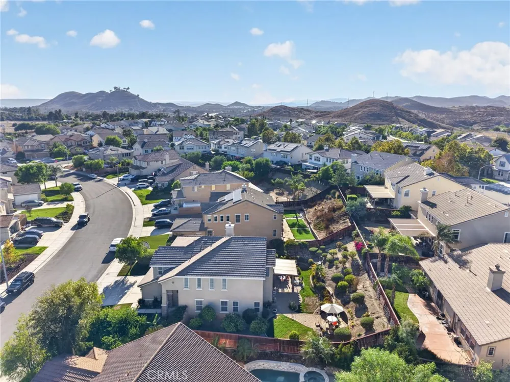 30392 Terrain Murrieta, CA 92563