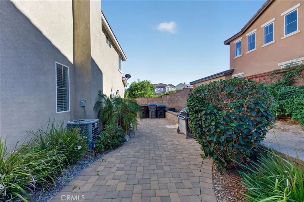 30392 Terrain Murrieta, CA 92563