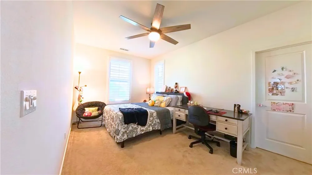 6035 Rio Bravo Eastvale, CA 92880