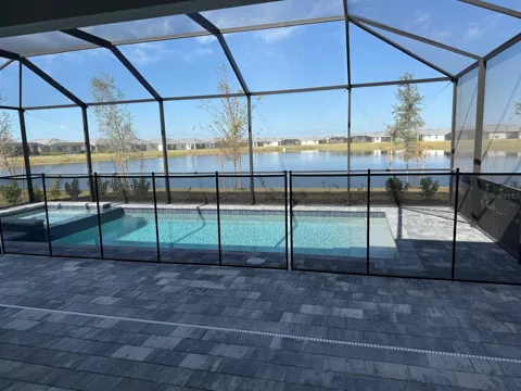 7761 LAKES EDGE LANE