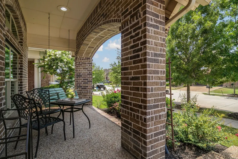 709 Auburn Court Savannah, TX 76227