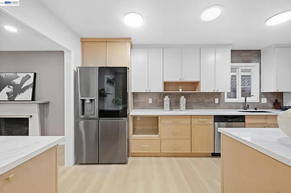 4884 Larimer Way Castro Valley, CA 94546