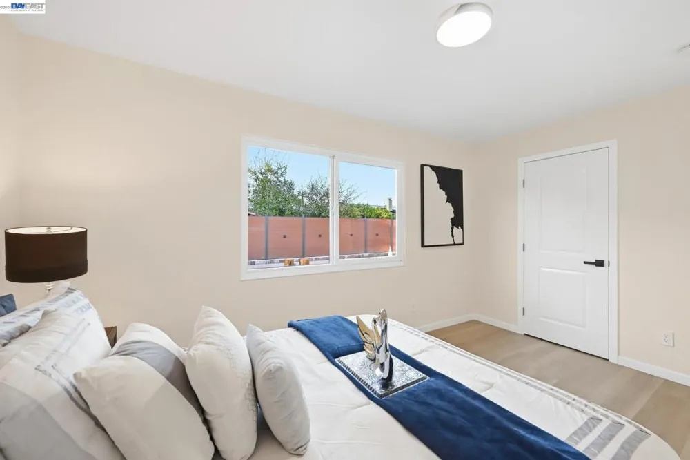 4884 Larimer Way Castro Valley, CA 94546