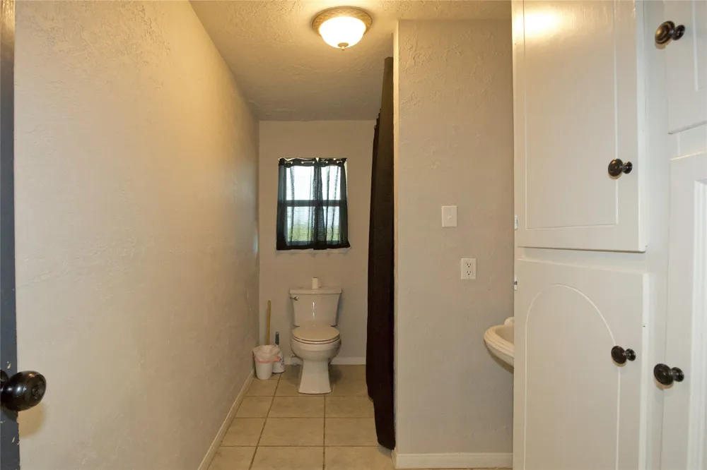 153 Wagner Road St Jo, TX 76265
