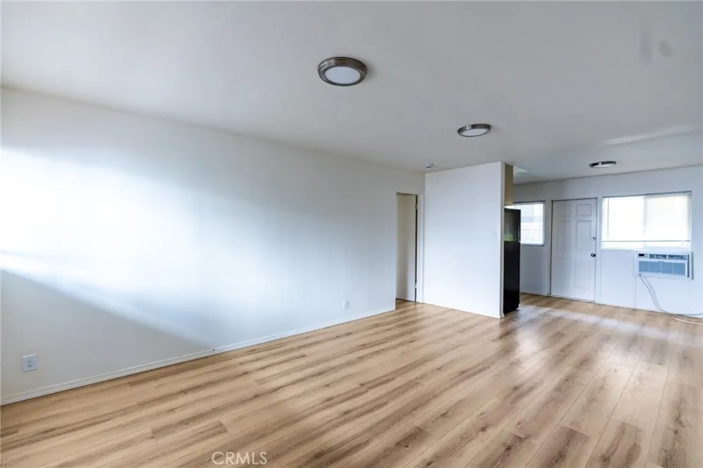415 S El Molino Avenue #8 Pasadena, CA 91101