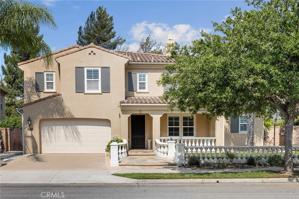 1009 Newhall Brea, CA 92821