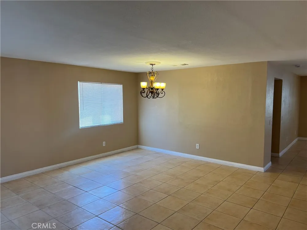 2920 Tumbleweed Palmdale, CA 93550