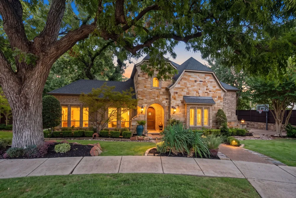 1700 Surrey Lane McKinney, TX 75072