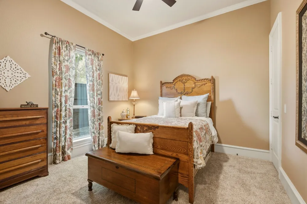 1700 Surrey Lane McKinney, TX 75072