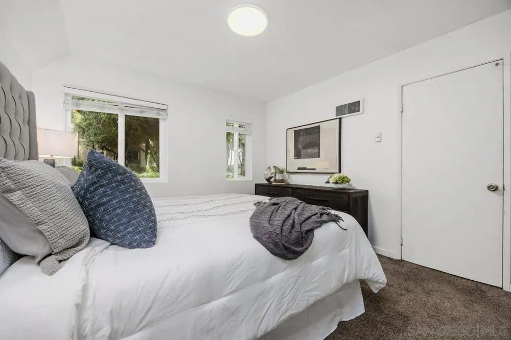 7565 Charmant Dr #417 San Diego, CA 92122