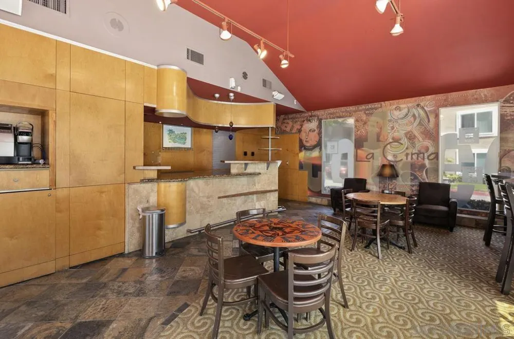 7565 Charmant Dr #417 San Diego, CA 92122