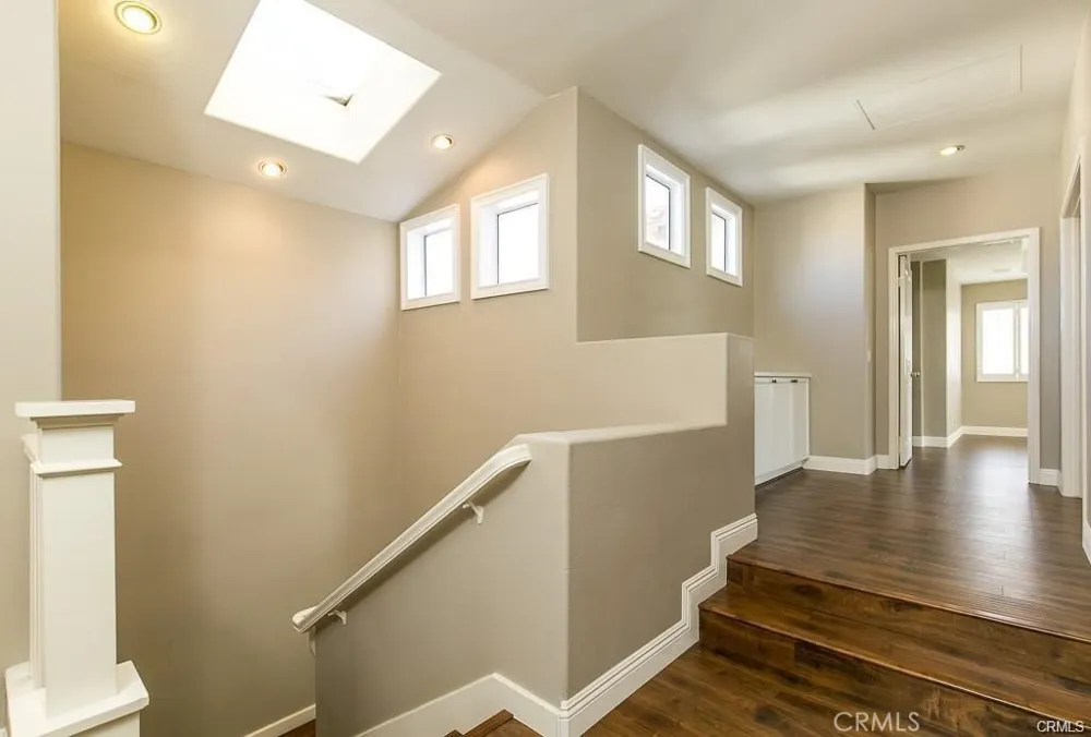 2717 Plumb Tustin, CA 92782