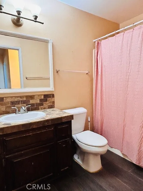 441 Placentia Perris, CA 92571