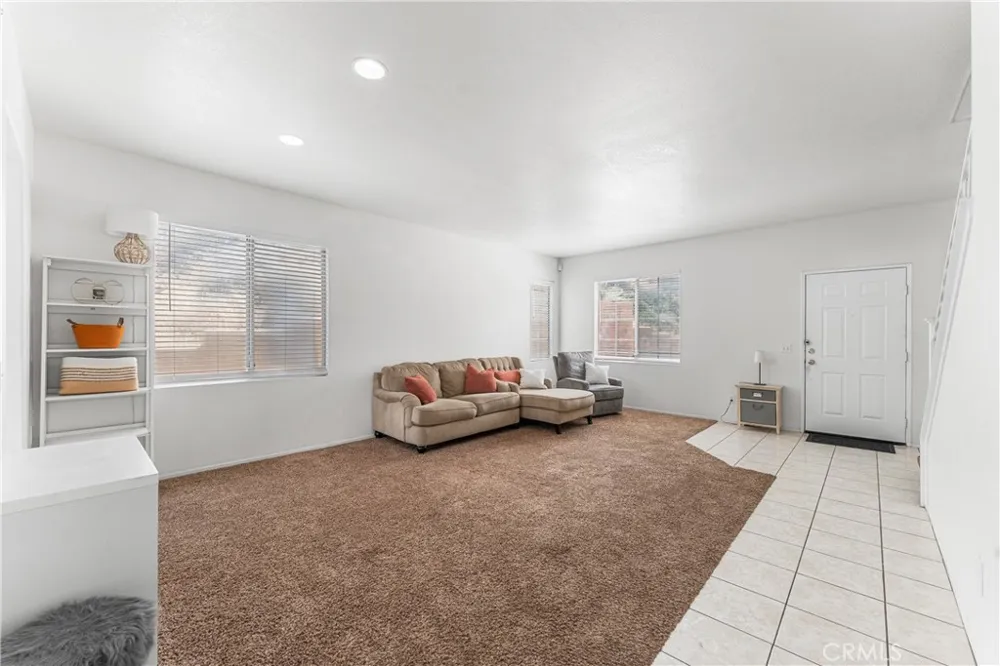 38318 Wakefield Palmdale, CA 93551