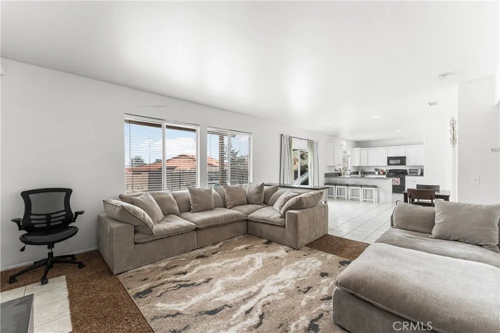 38318 Wakefield Palmdale, CA 93551