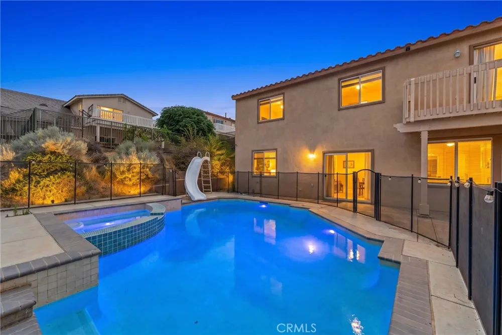 38318 Wakefield Palmdale, CA 93551
