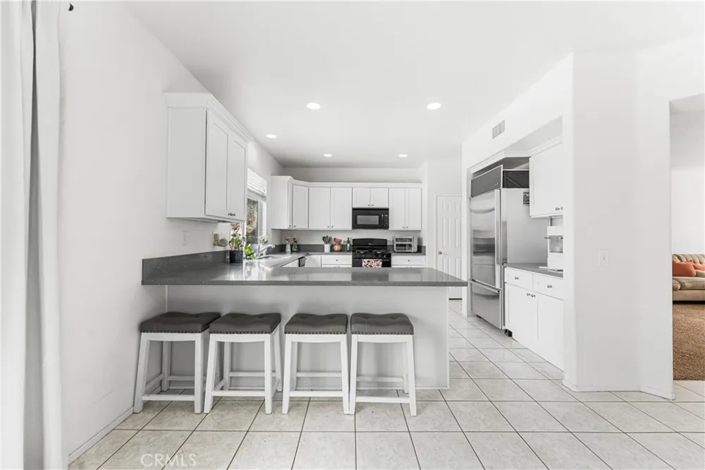 38318 Wakefield Palmdale, CA 93551