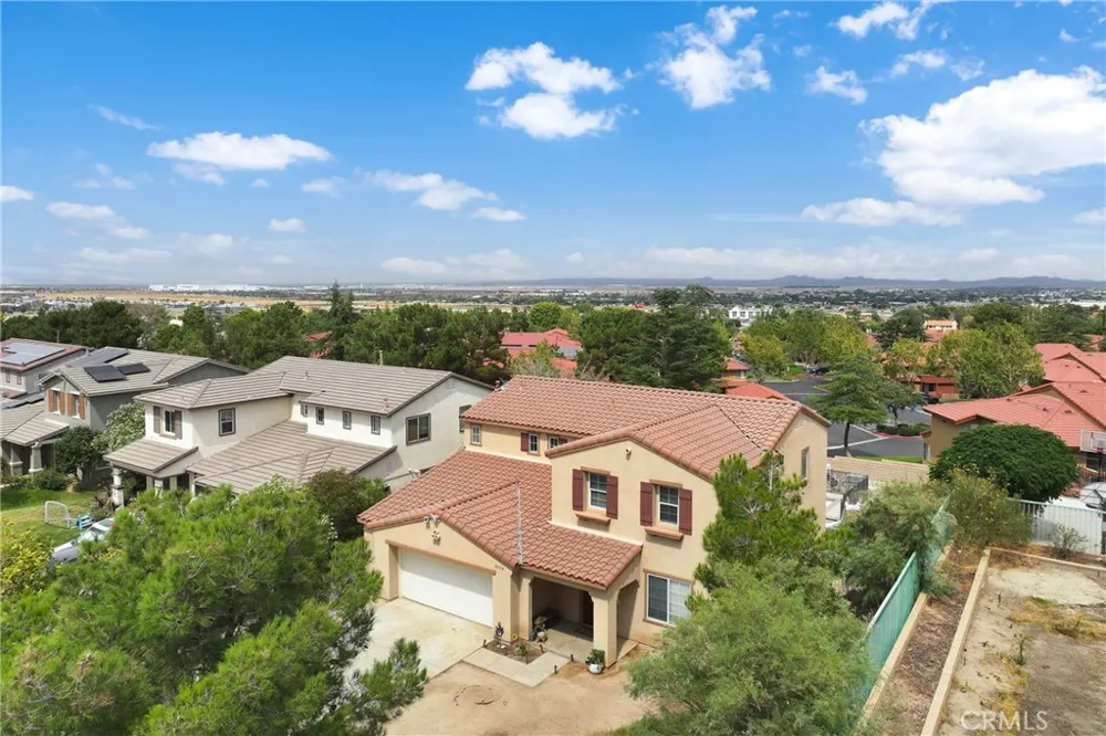 38318 Wakefield Palmdale, CA 93551