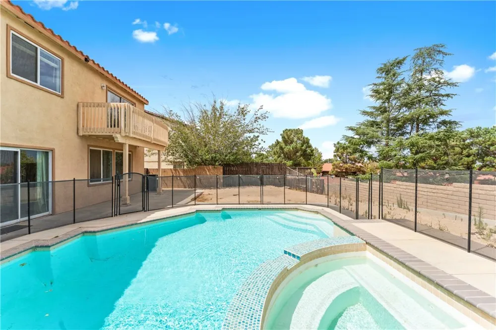38318 Wakefield Palmdale, CA 93551