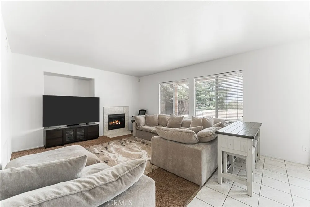 38318 Wakefield Palmdale, CA 93551