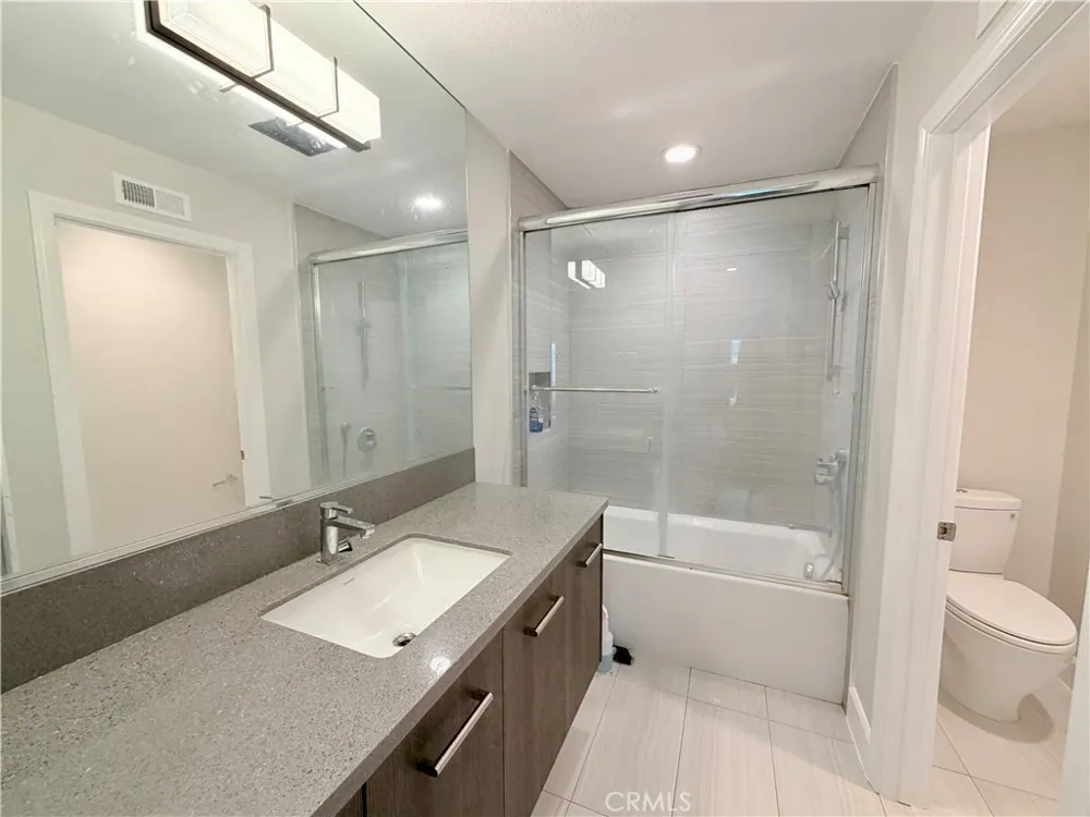 20783 E Crest Walnut, CA 91789