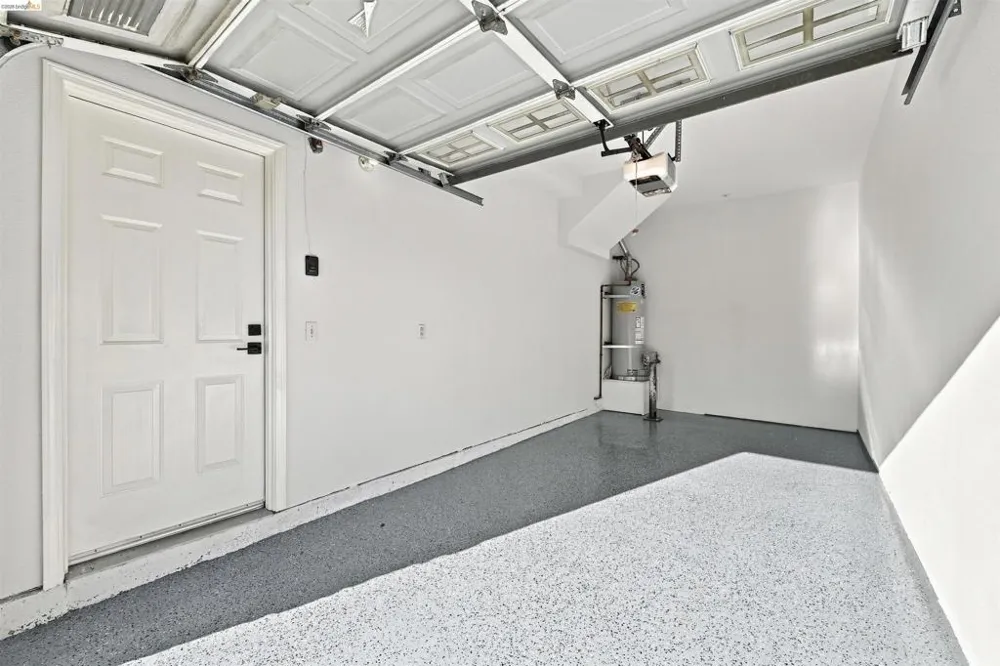 23389 Canyon Terrace Dr Castro Valley, CA 94552