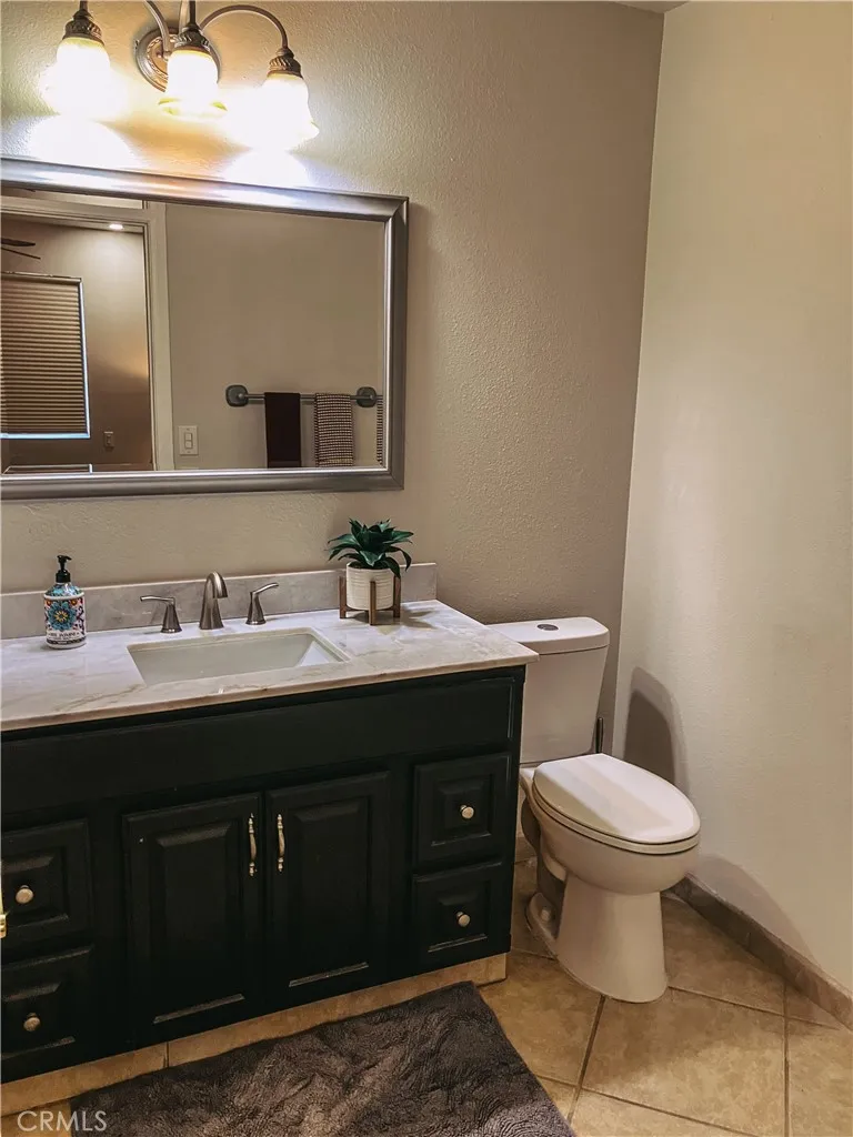 76589 New York Ave Palm Desert, CA 92211