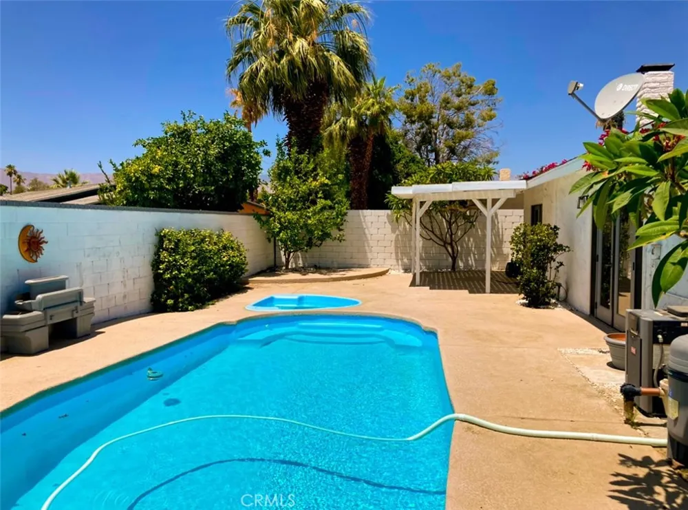 76589 New York Ave Palm Desert, CA 92211
