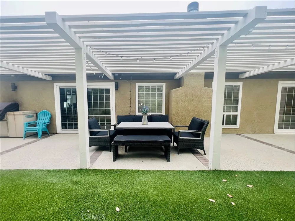 5309 Lockhurst Drive Woodland Hills, CA 91367