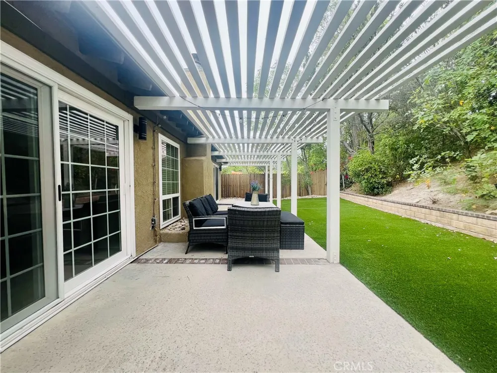 5309 Lockhurst Drive Woodland Hills, CA 91367