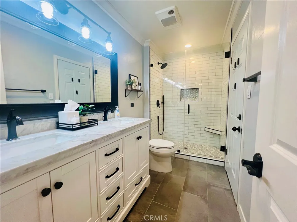 5309 Lockhurst Drive Woodland Hills, CA 91367