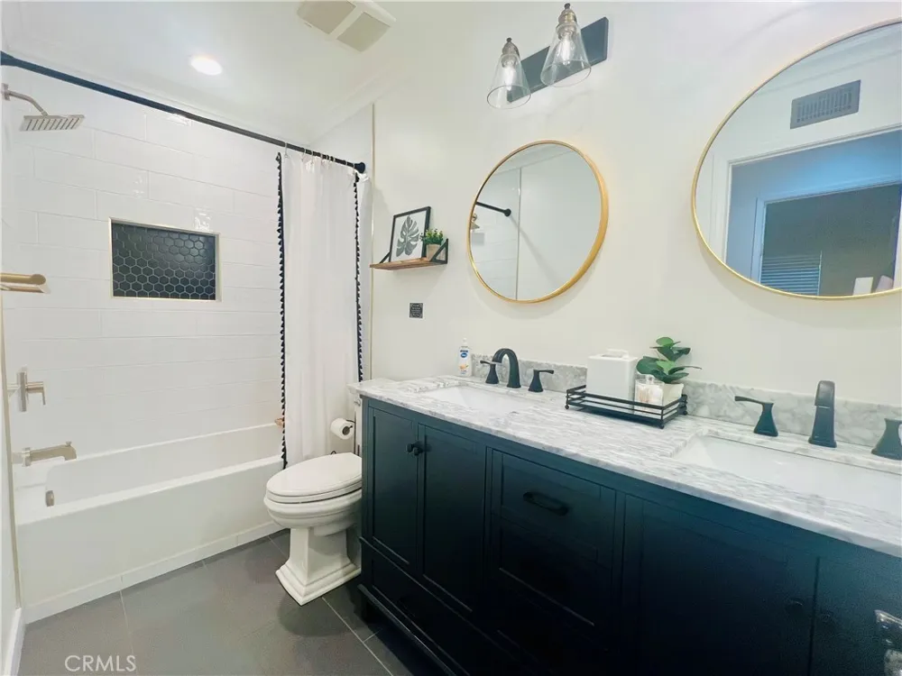 5309 Lockhurst Drive Woodland Hills, CA 91367