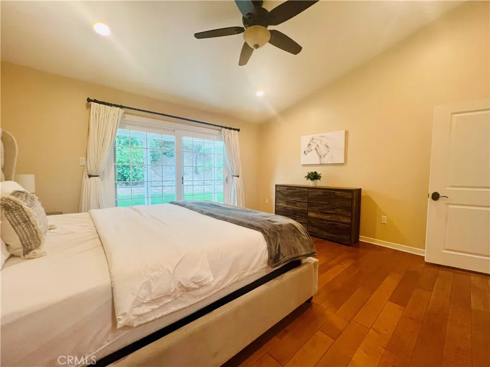 5309 Lockhurst Drive Woodland Hills, CA 91367
