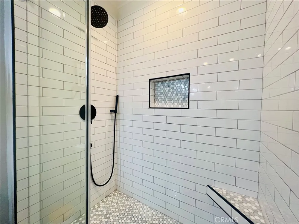 5309 Lockhurst Drive Woodland Hills, CA 91367