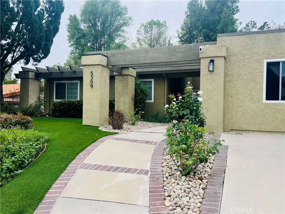 5309 Lockhurst Drive Woodland Hills, CA 91367