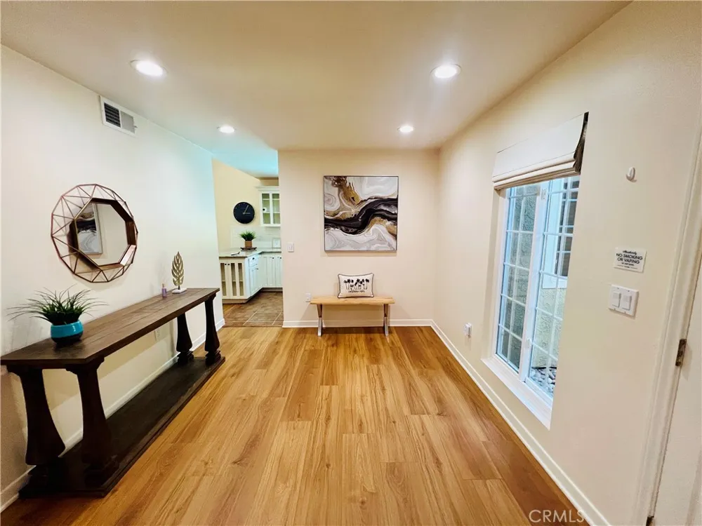 5309 Lockhurst Drive Woodland Hills, CA 91367