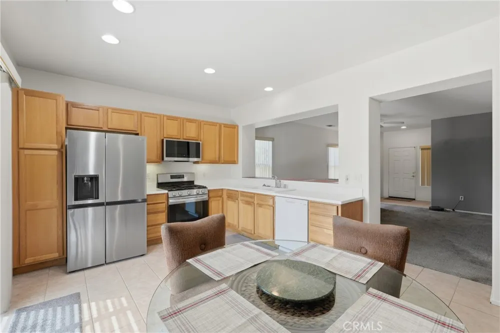 78697 Hampshire Palm Desert, CA 92211