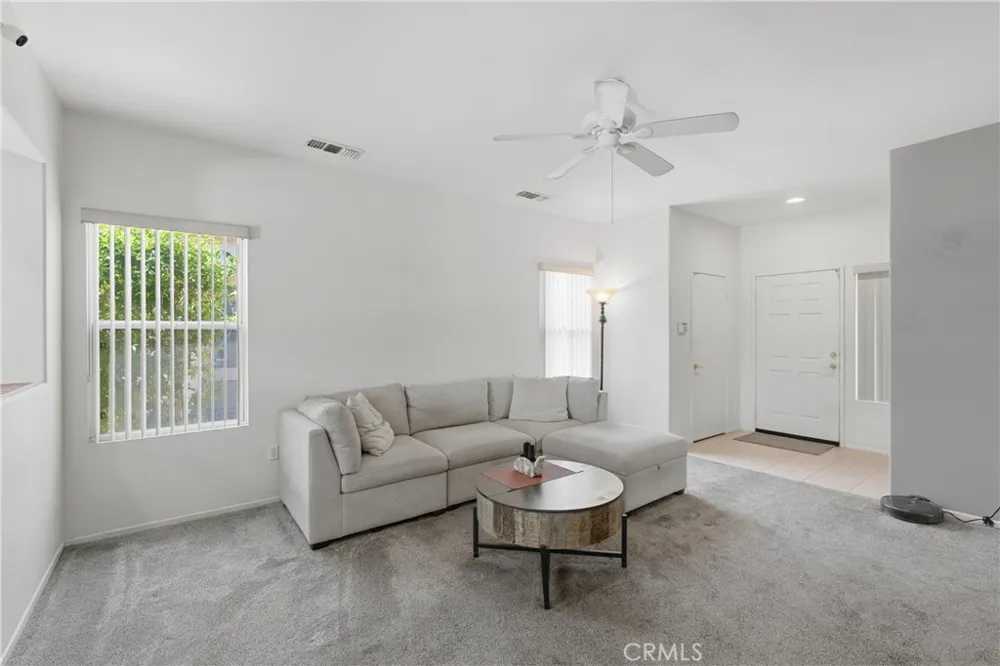 78697 Hampshire Palm Desert, CA 92211